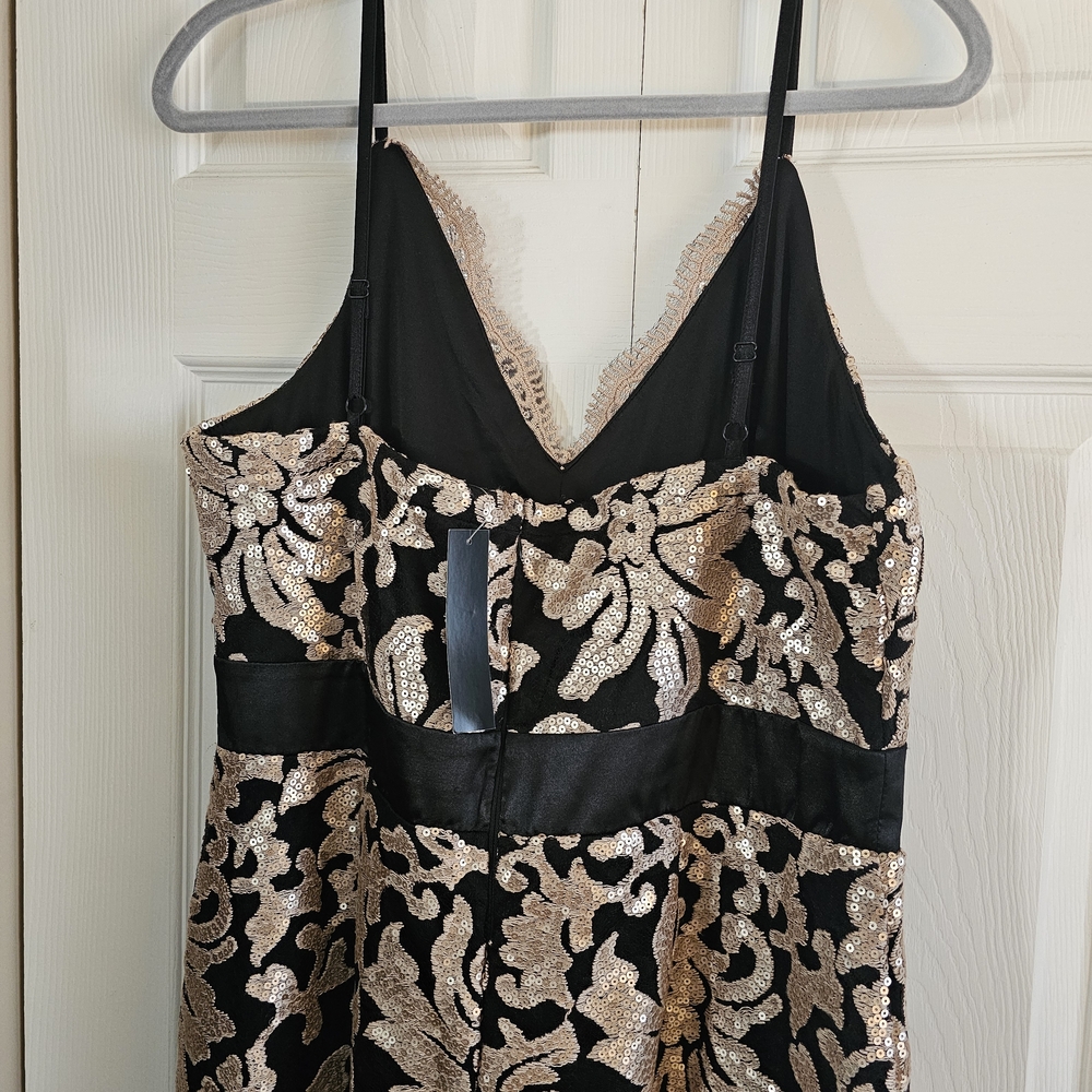 Elegant Black and Gold Lace Evening Gown By VENUS sz 16, NEW! - Picture 5 of 10